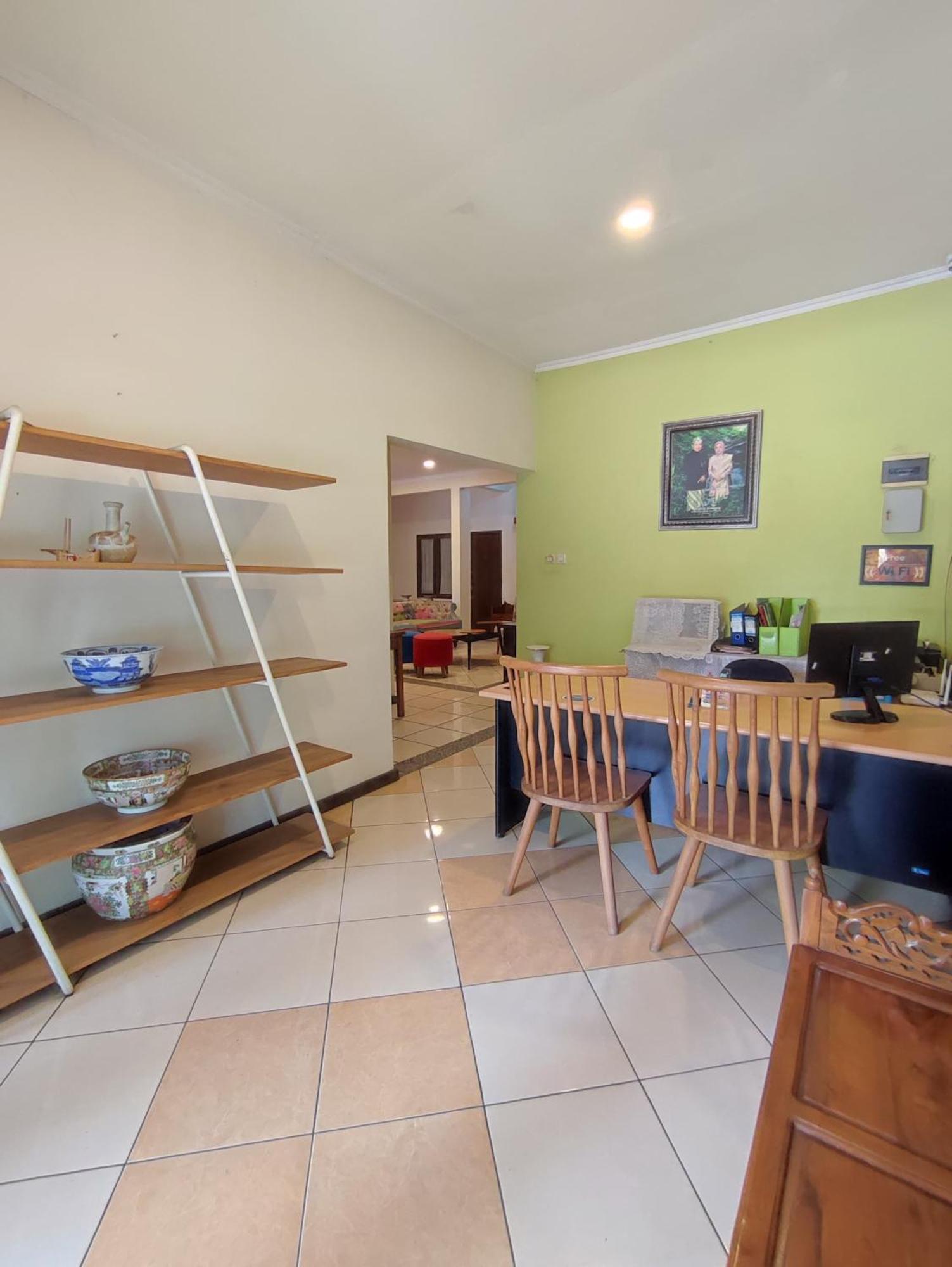 Maribaya Family Guest House Syariah Lembang Exterior foto